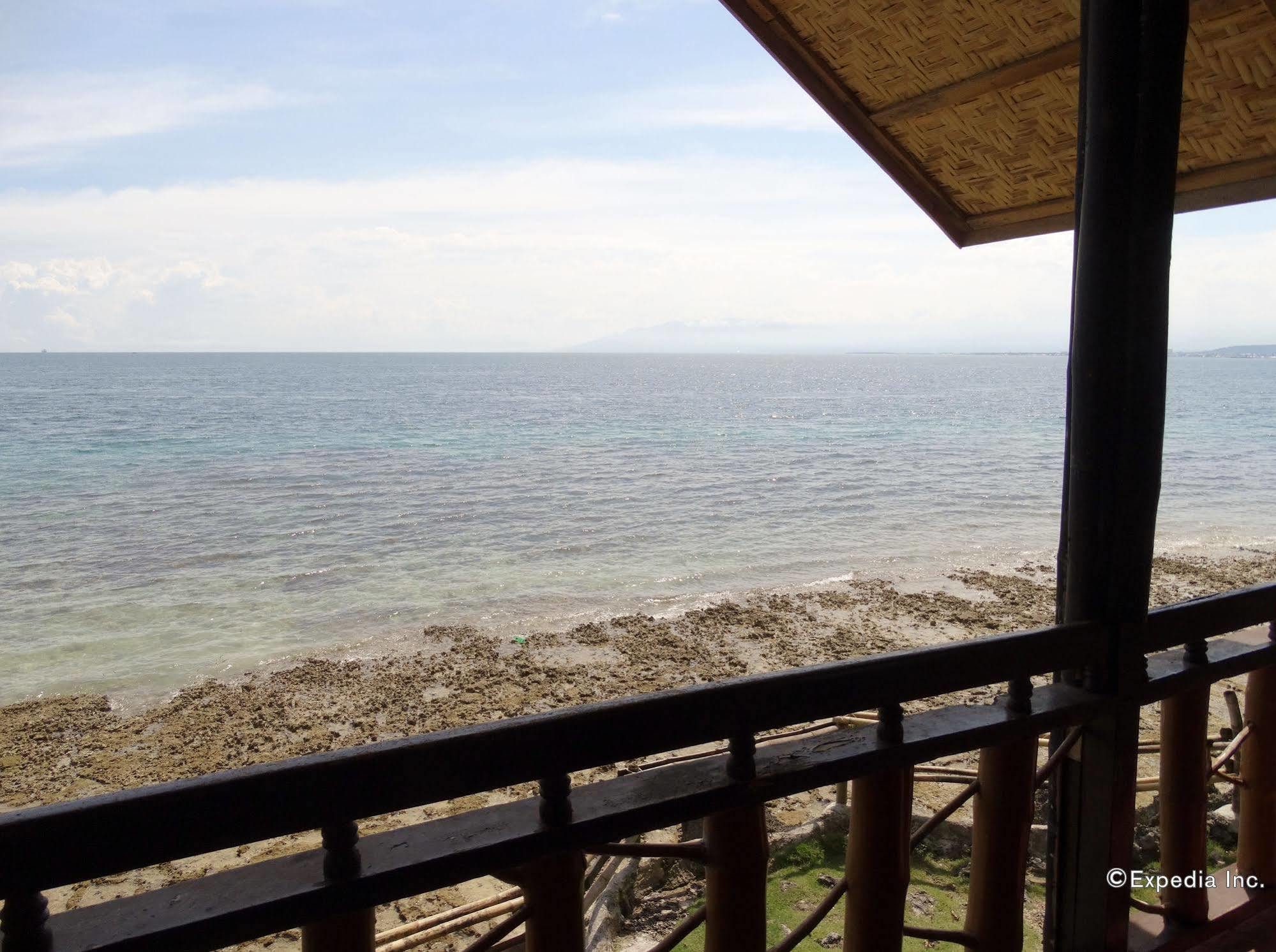 Punta Del Sol Araceli Beach Resort Samal Exterior foto